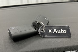harmaa Volkswagen Polo 2023 kuva 26.