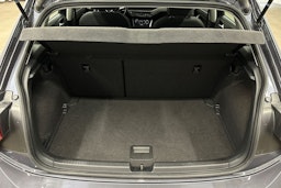 harmaa Volkswagen Polo 2023 kuva 14.