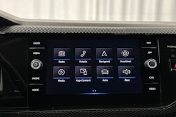 sininen Volkswagen Polo 2023 kuva 17.