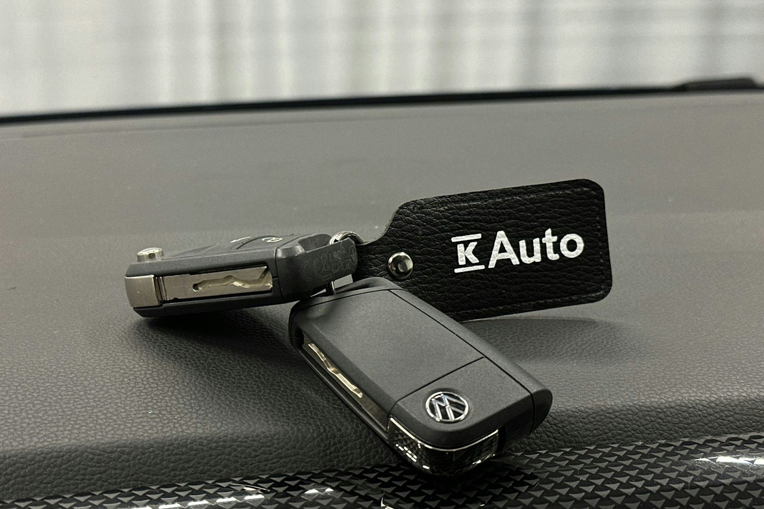 sininen Volkswagen Polo 2023 kuva 22.