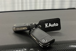 sininen Volkswagen Polo 2023 kuva 22.