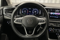 harmaa Volkswagen Polo 2023 kuva 16.
