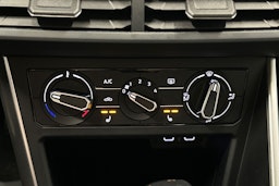 harmaa Volkswagen Polo 2023 kuva 21.