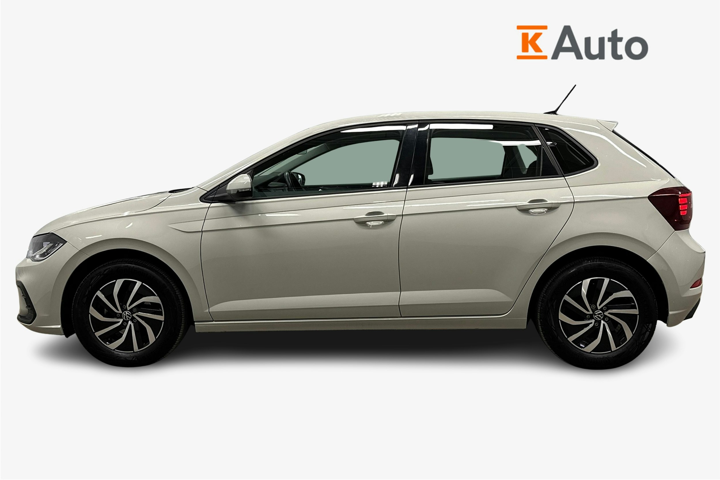 harmaa Volkswagen Polo 2023 kuva 5.
