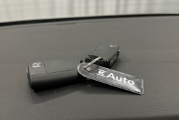 harmaa Volkswagen Polo 2023 kuva 23.