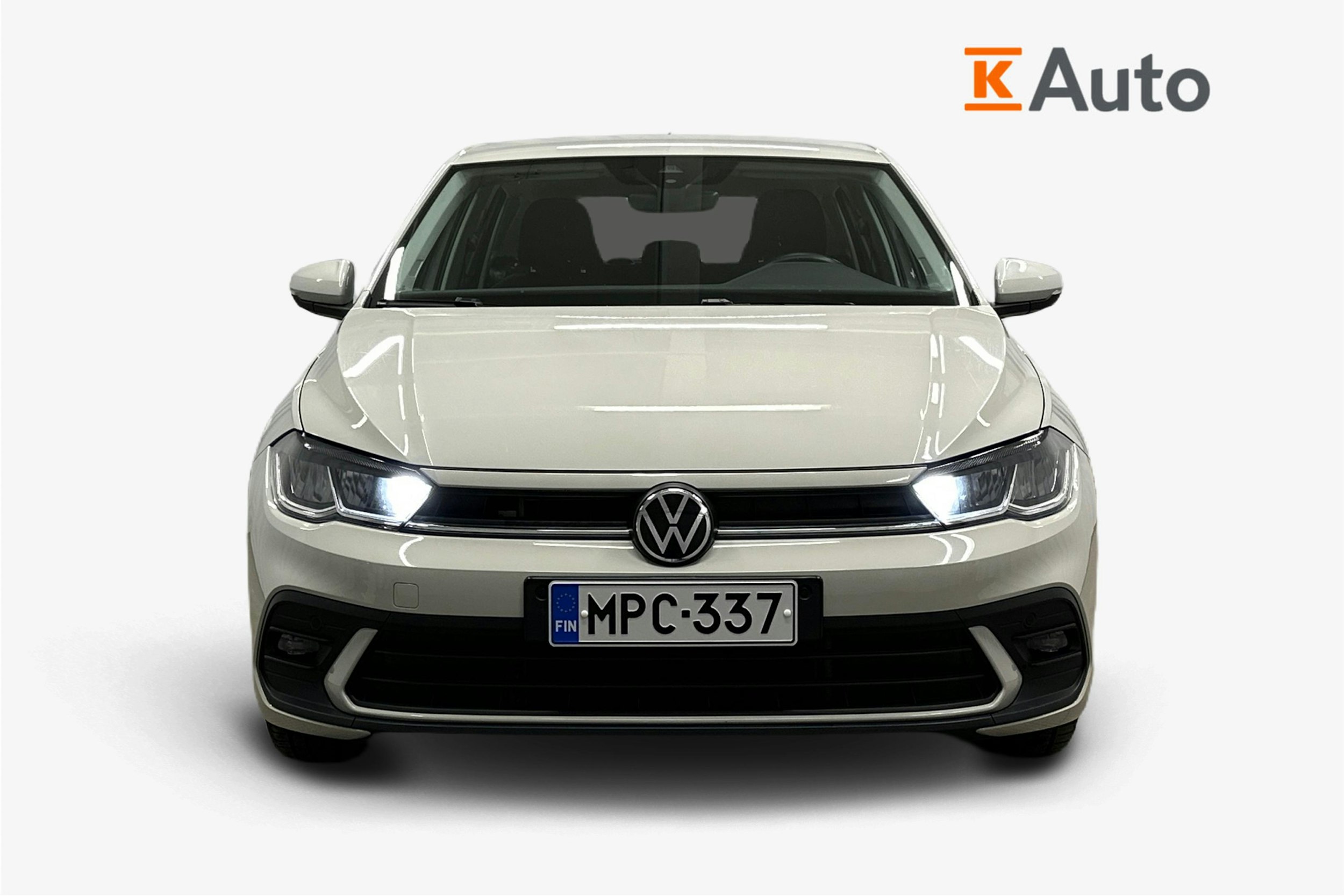 harmaa Volkswagen Polo 2023 kuva 5.