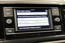 harmaa Volkswagen Polo 2023 kuva 21.