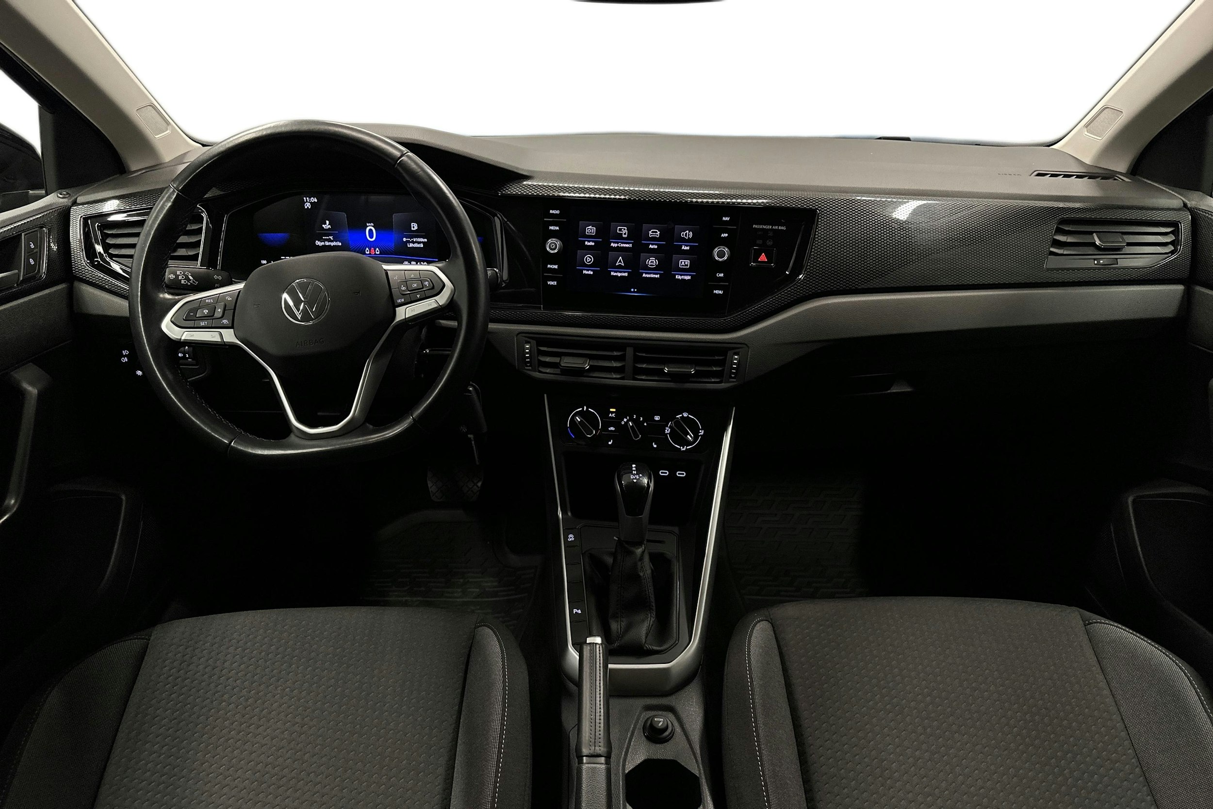 musta Volkswagen Polo 2023 kuva 9.