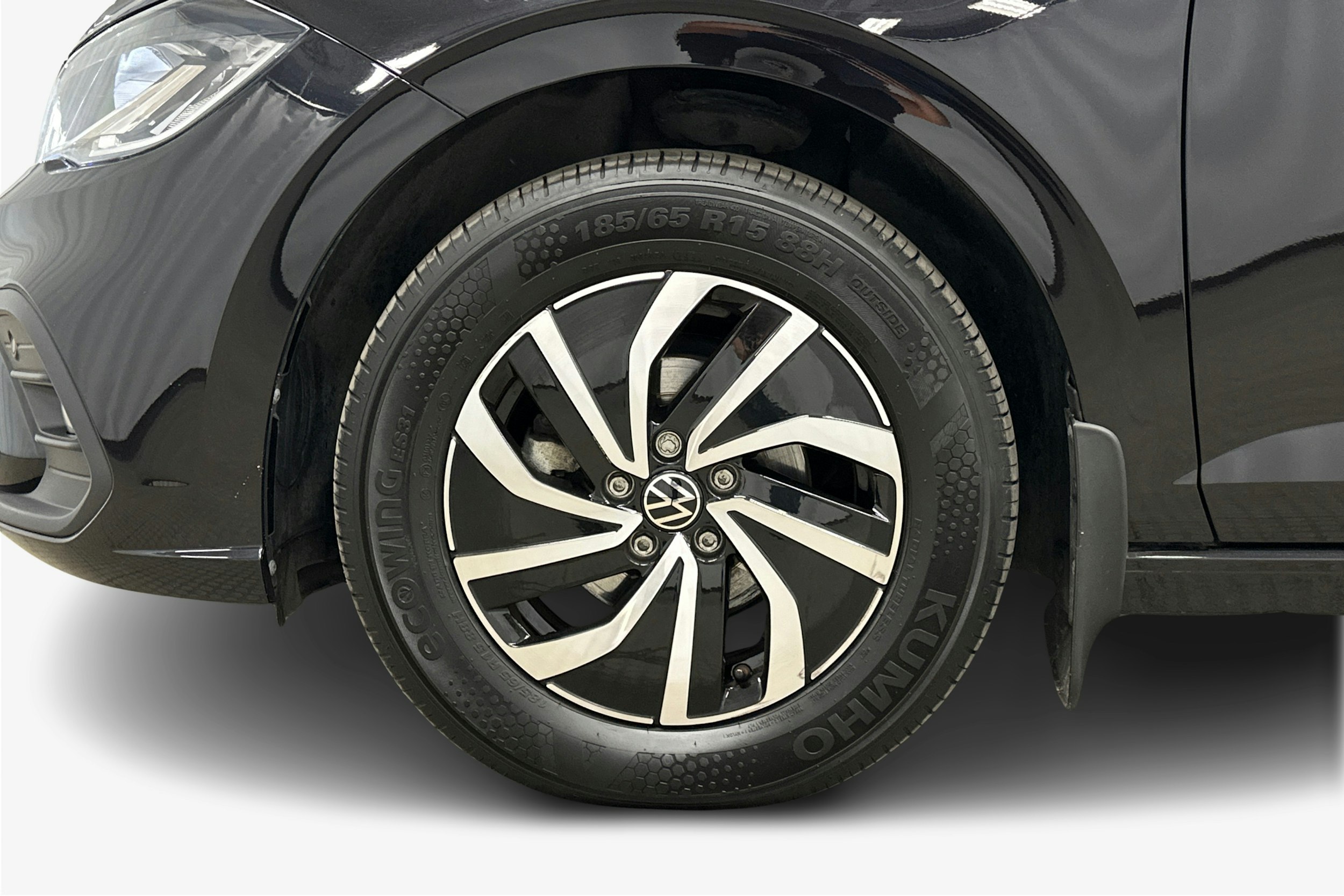 musta Volkswagen Polo 2023 kuva 11.