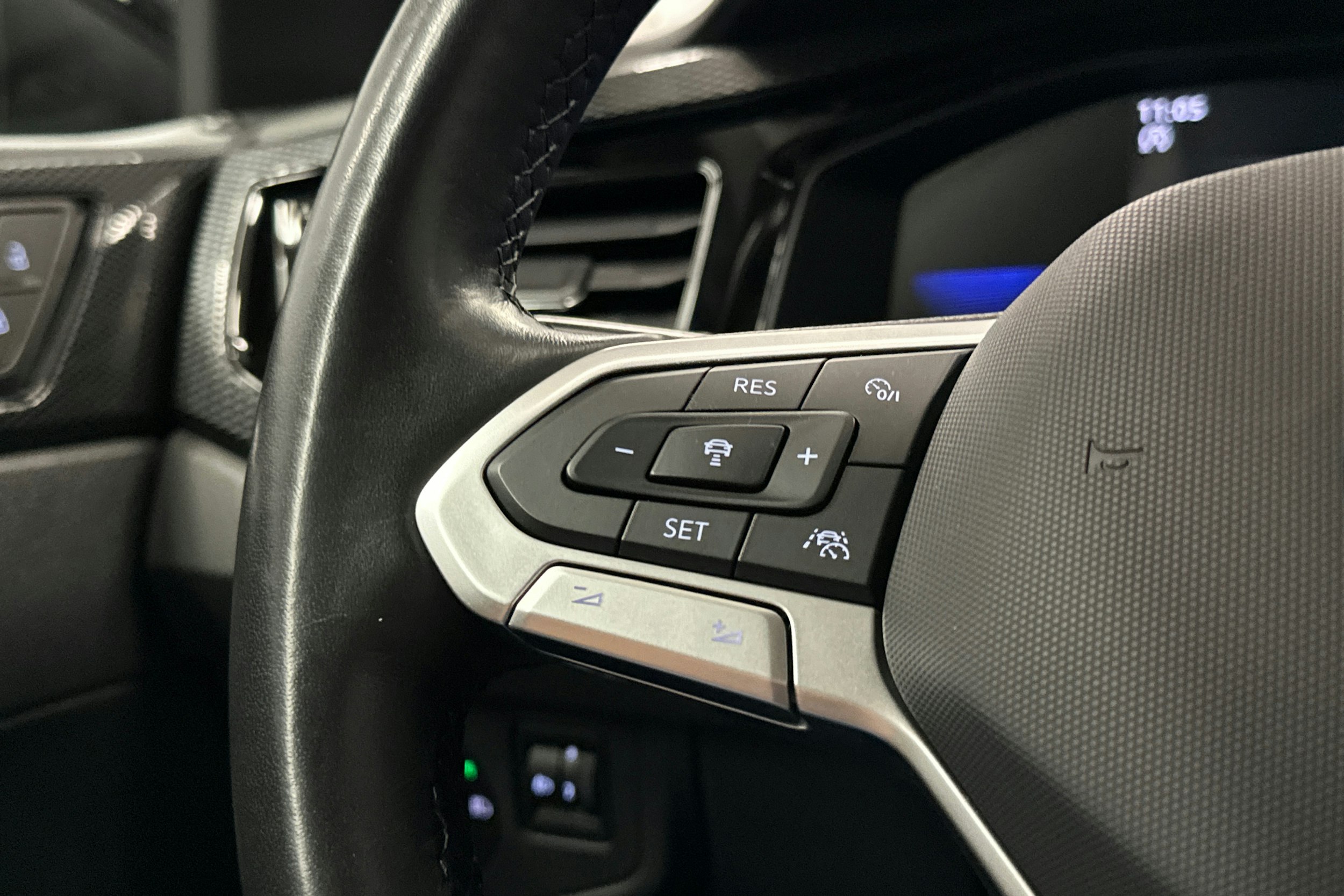 musta Volkswagen Polo 2023 kuva 19.