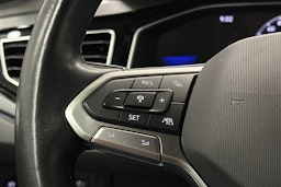 harmaa Volkswagen Polo 2023 kuva 17.
