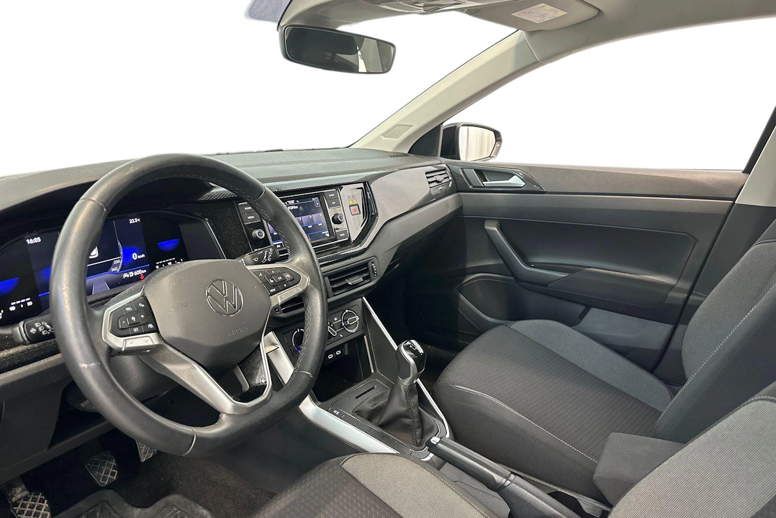 musta Volkswagen Polo 2023 kuva 3.