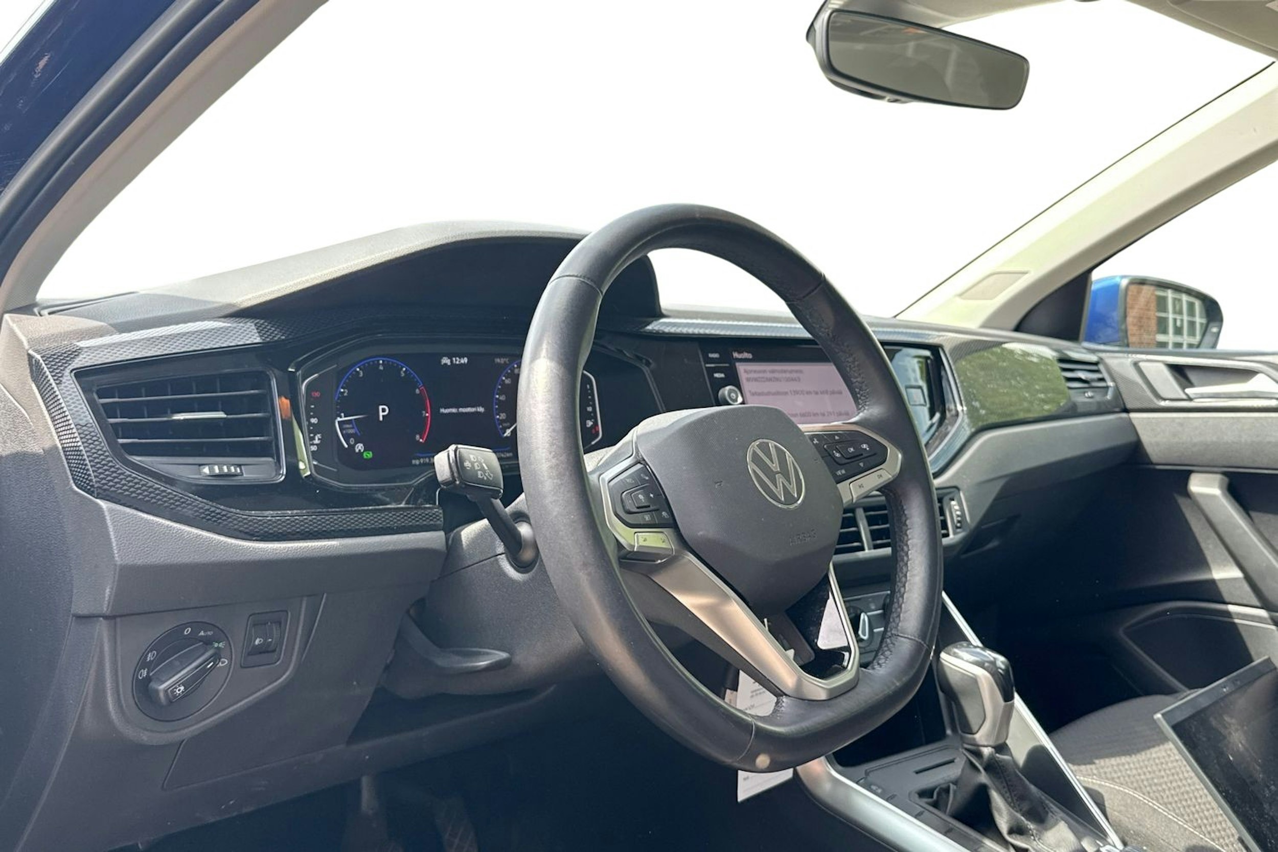 sininen Volkswagen Polo 2023 kuva 3.