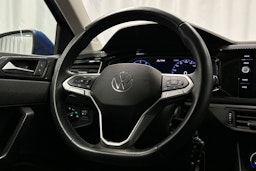 sininen Volkswagen Polo 2023 kuva 15.