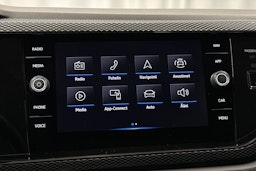 sininen Volkswagen Polo 2023 kuva 20.