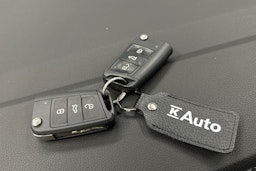 sininen Volkswagen Polo 2023 kuva 25.