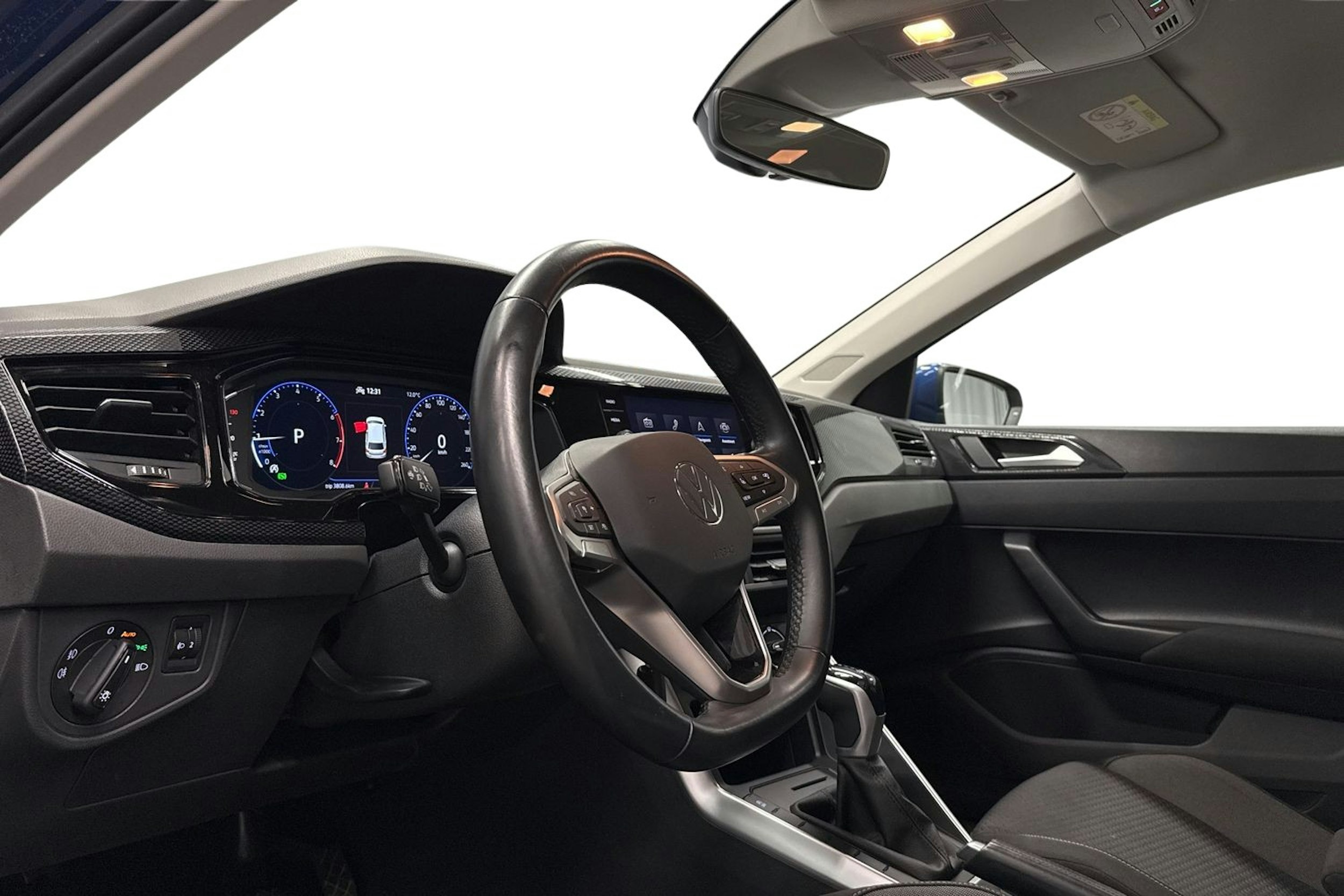 sininen Volkswagen Polo 2023 kuva 7.