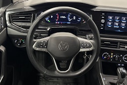sininen Volkswagen Polo 2023 kuva 14.
