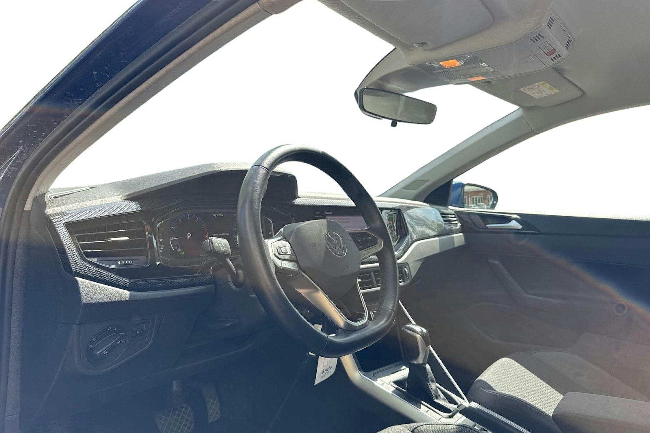 sininen Volkswagen Polo 2023 kuva 3.