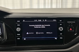 sininen Volkswagen Polo 2023 kuva 18.