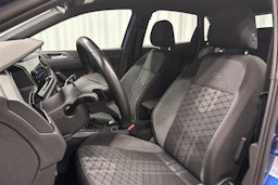 sininen Volkswagen Polo 2023 kuva 15.