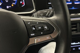sininen Volkswagen Polo 2023 kuva 18.