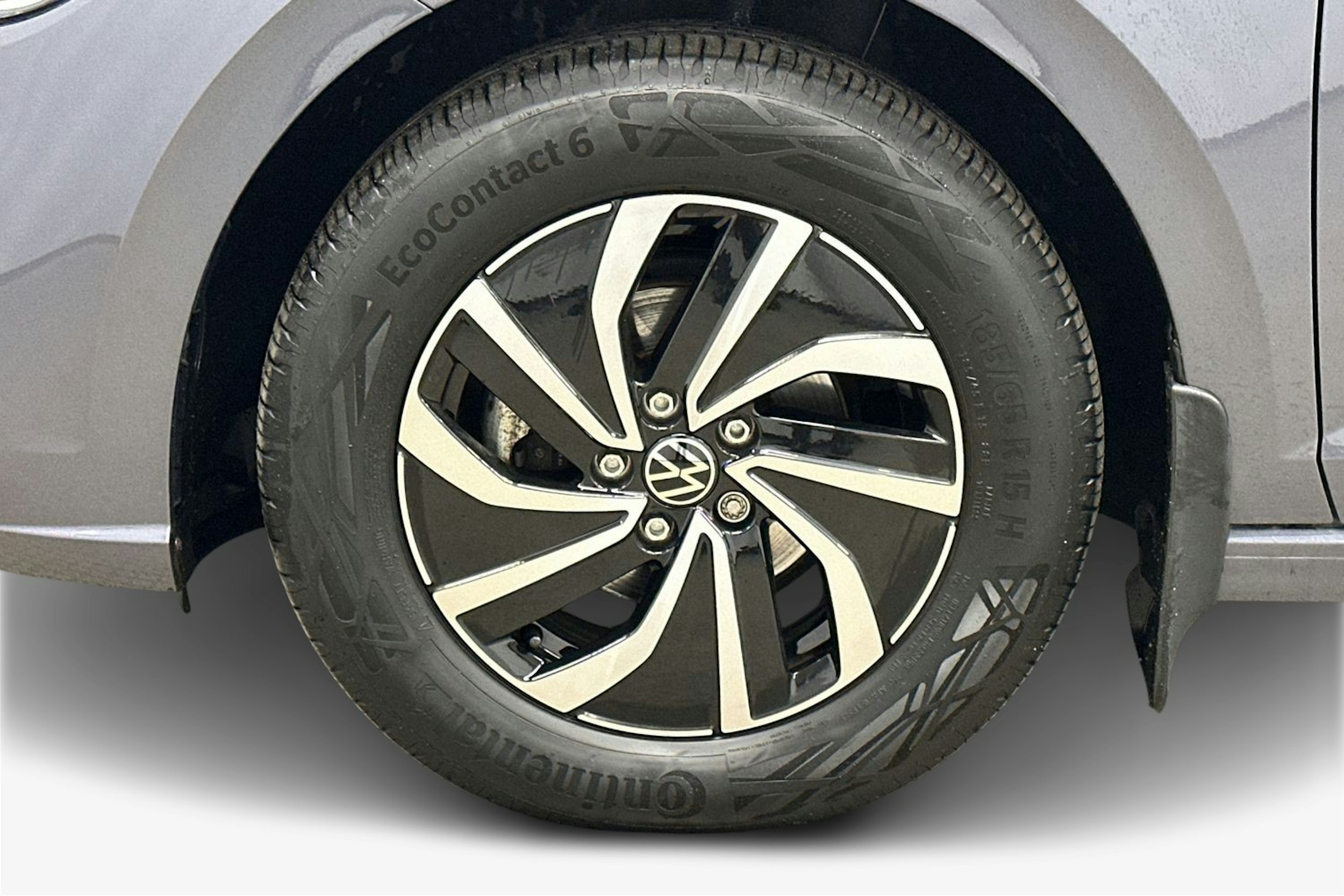 harmaa Volkswagen Polo 2023 kuva 11.