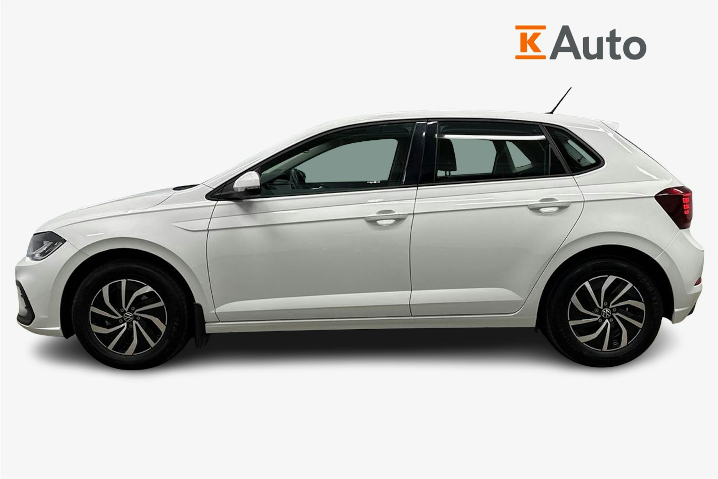 valkoinen Volkswagen Polo 2023 kuva 6.