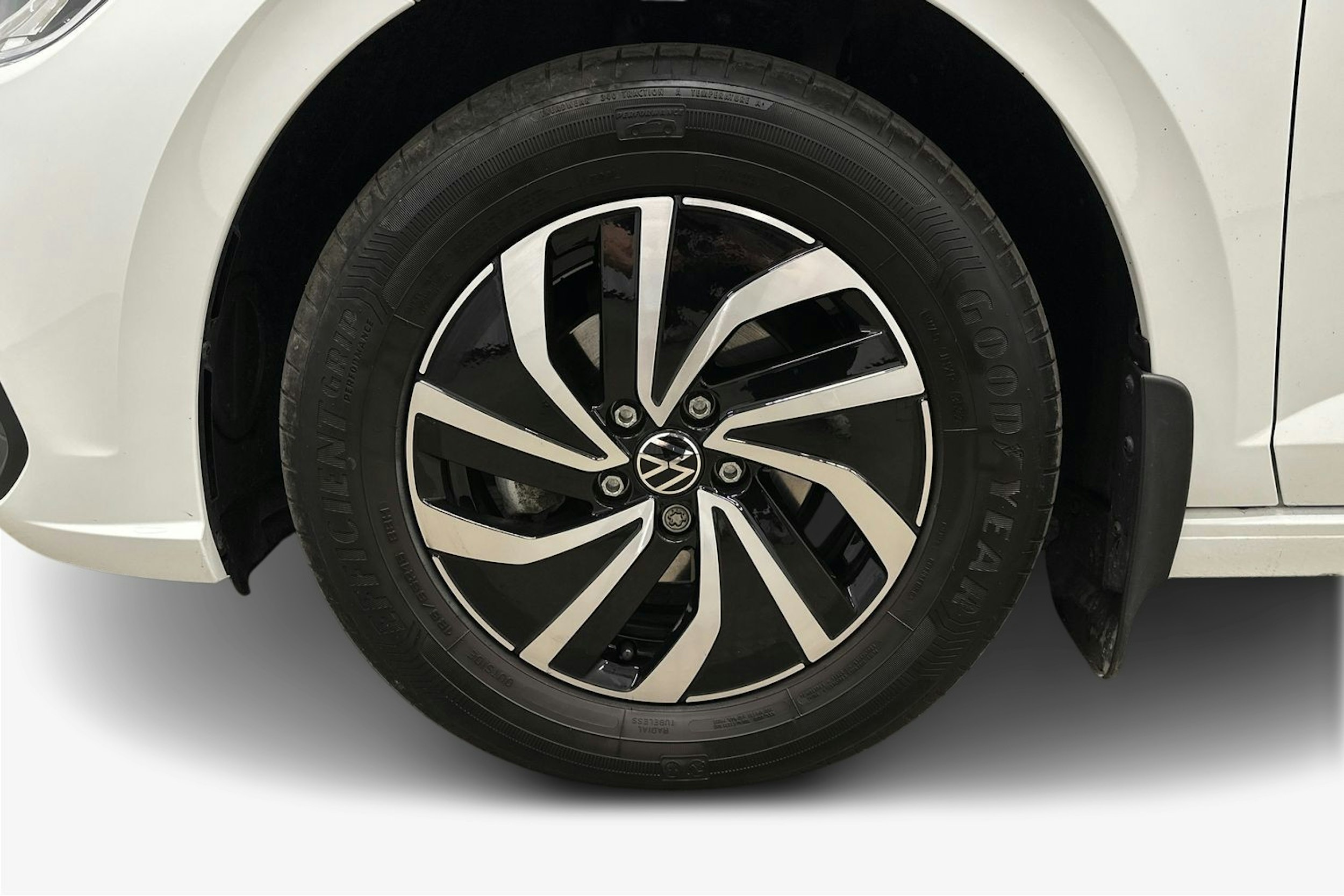 valkoinen Volkswagen Polo 2023 kuva 11.