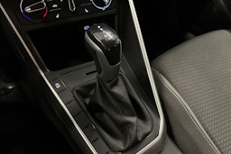 valkoinen Volkswagen Polo 2023 kuva 20.