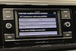 harmaa Volkswagen Polo 2023 kuva 17.