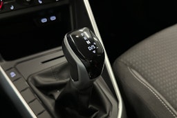 harmaa Volkswagen Polo 2023 kuva 22.