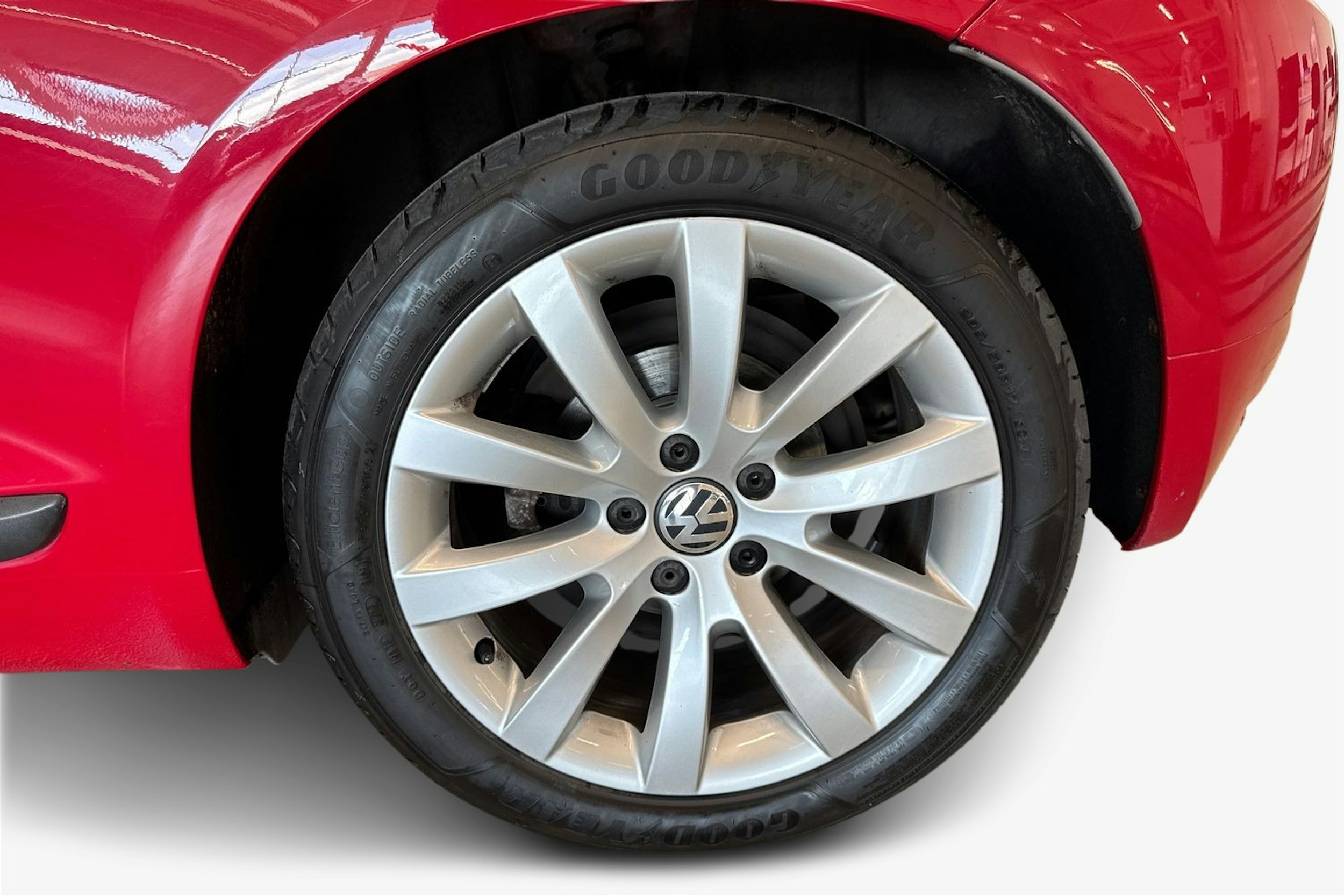punainen Volkswagen Scirocco 2009 kuva 11.
