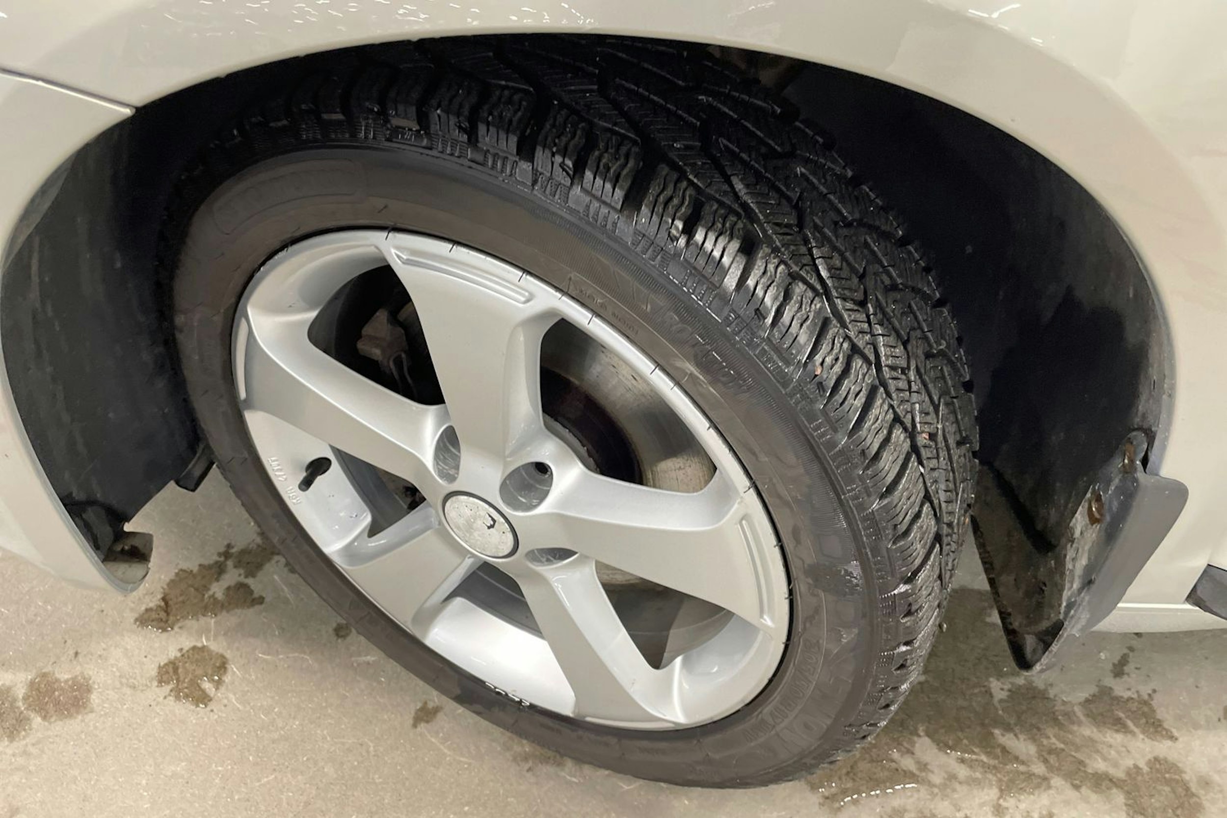 musta Volkswagen Scirocco 2009 kuva 13.