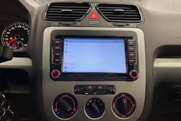 musta Volkswagen Scirocco 2009 kuva 16.