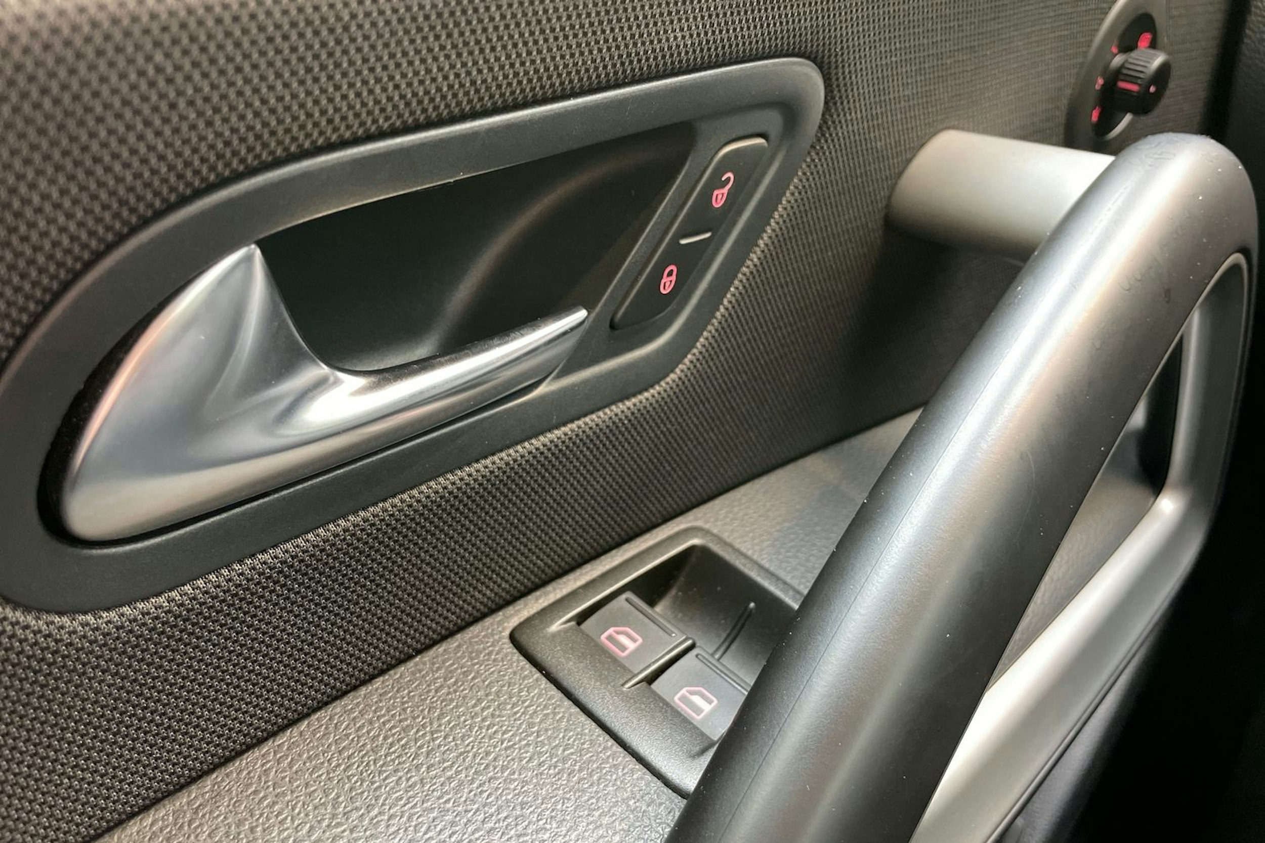 vihreä Volkswagen Scirocco 2009 kuva 18.