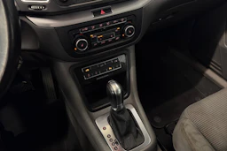 harmaa Volkswagen Sharan 2010 kuva 18.