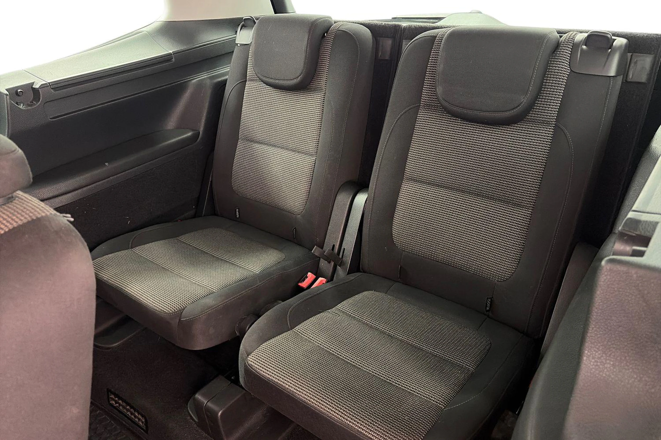 Valkoinen Volkswagen SHARAN 2011 kuva 9.