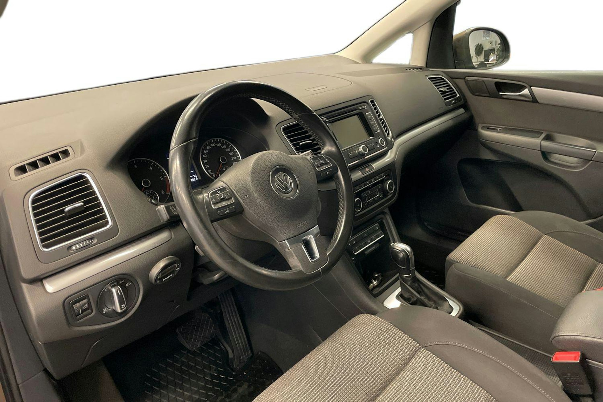 Ruskea (beige) Volkswagen SHARAN 2011 kuva 7.