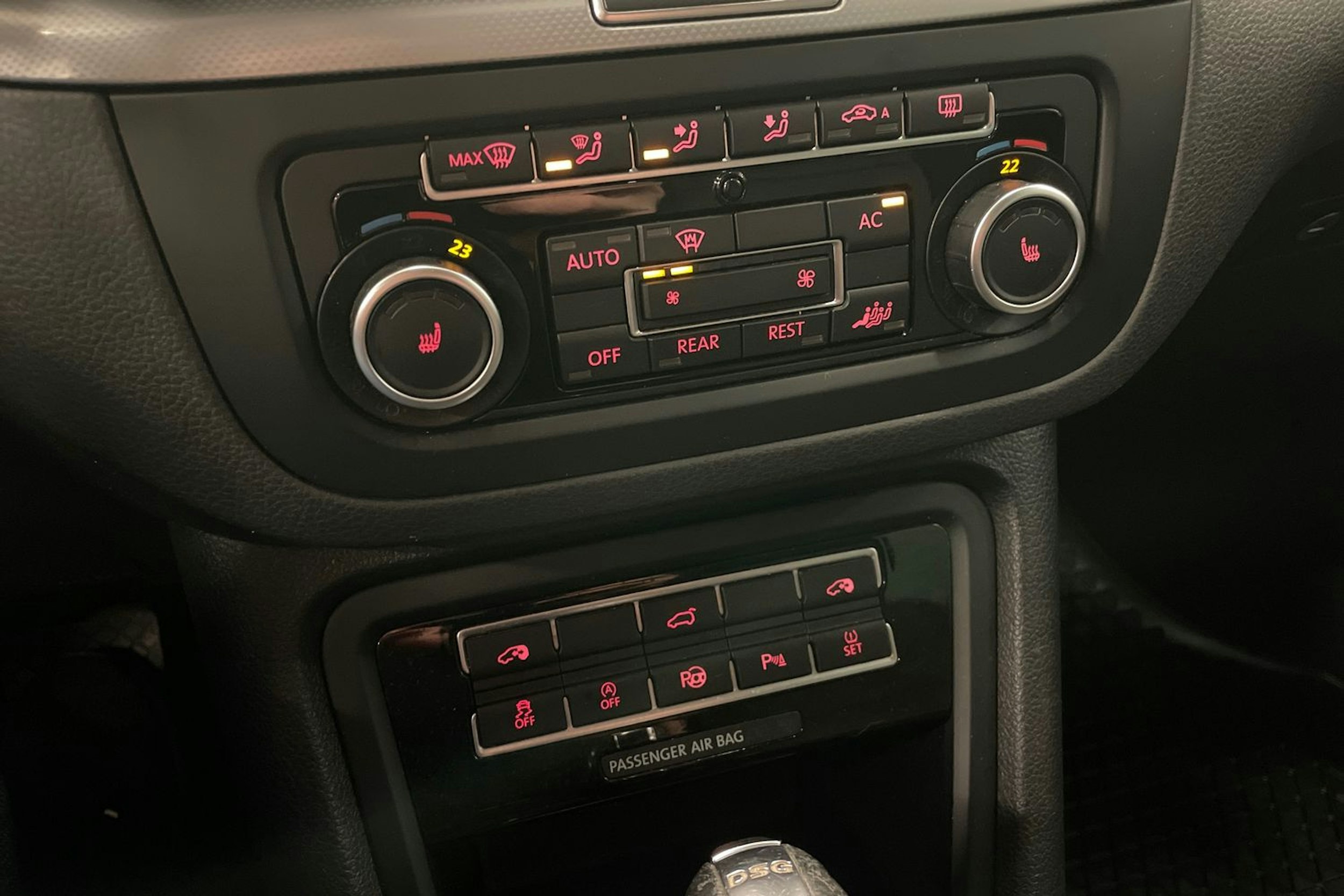 Ruskea (beige) Volkswagen SHARAN 2011 kuva 16.