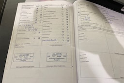 Ruskea (beige) Volkswagen SHARAN 2011 kuva 30.