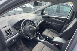 Harmaa Volkswagen SHARAN 2011 kuva 3.