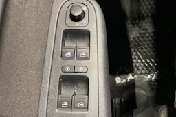 Harmaa Volkswagen SHARAN 2011 kuva 23.