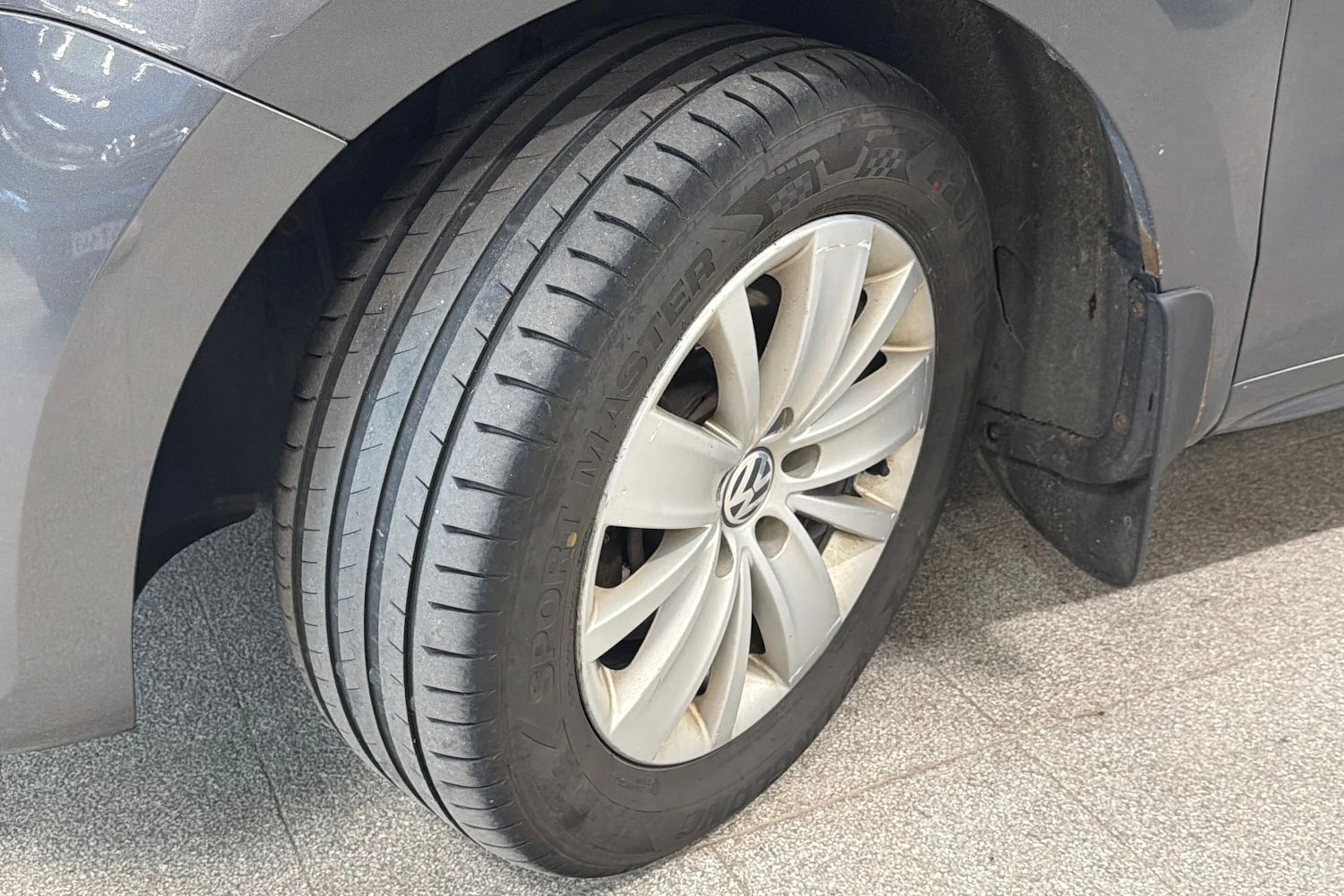 Keltainen Volkswagen SHARAN 2011 kuva 10.