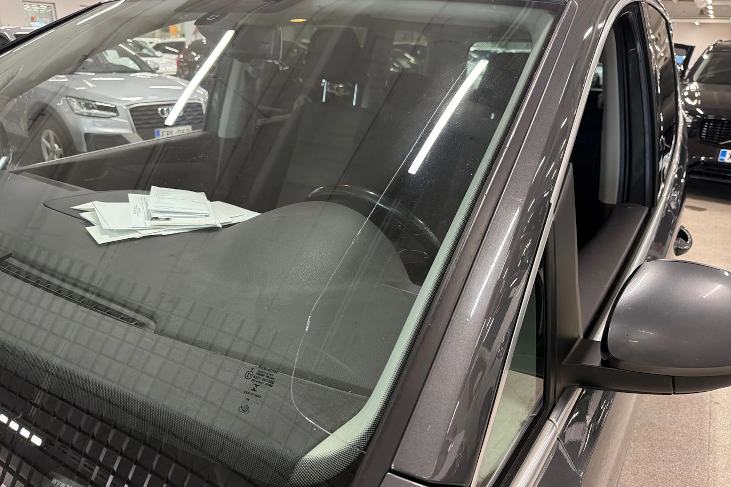 Keltainen Volkswagen SHARAN 2011 kuva 26.