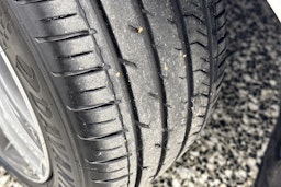 valkoinen Volkswagen Sharan 2013 kuva 38.