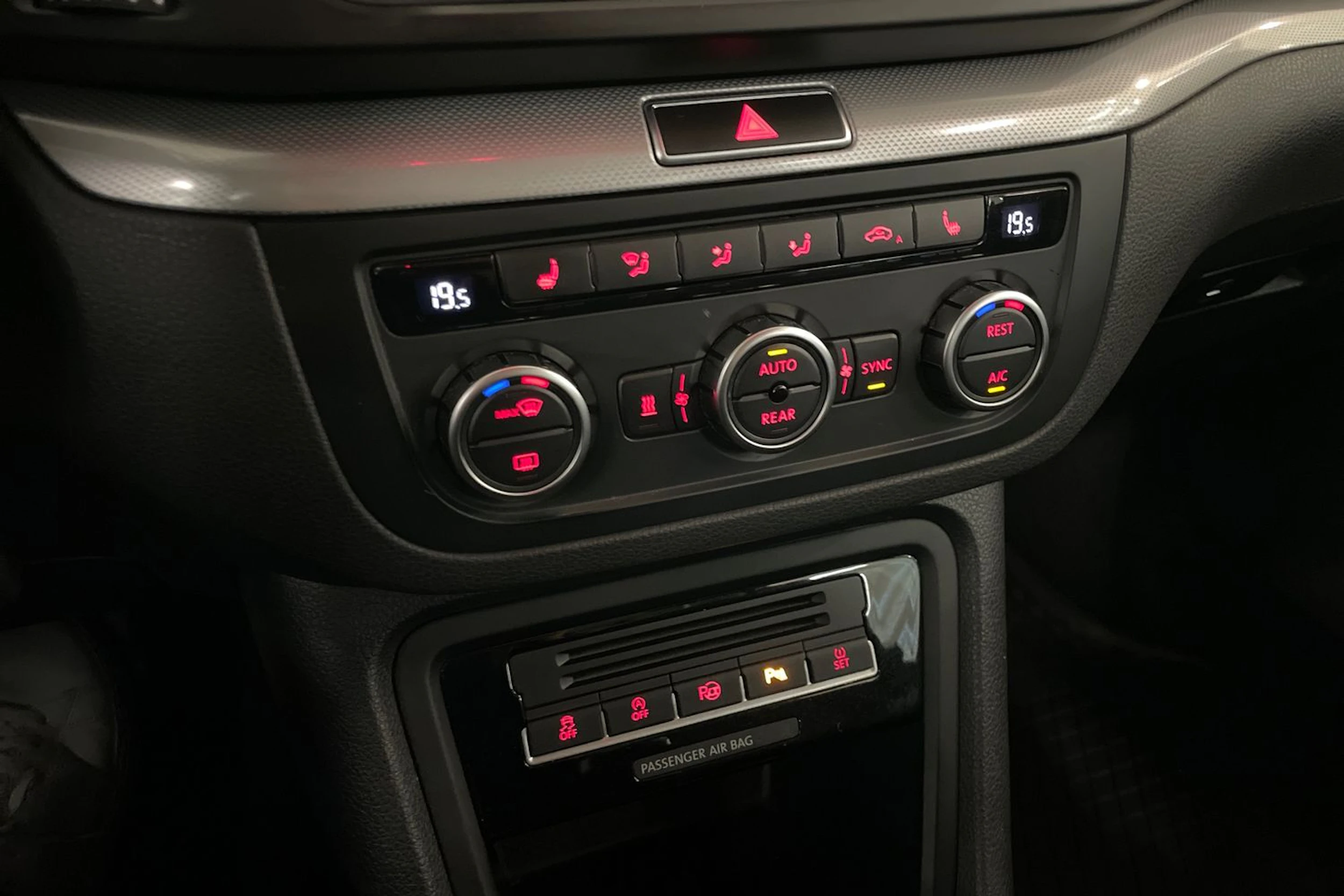 Harmaa Volkswagen SHARAN 2014 kuva 13.