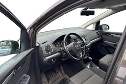 ruskea (beige) Volkswagen Sharan 2015 kuva 3.