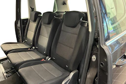 ruskea (beige) Volkswagen Sharan 2015 kuva 8.