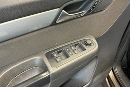 ruskea (beige) Volkswagen Sharan 2015 kuva 19.